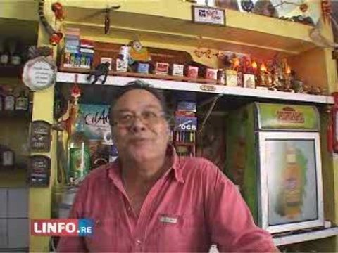 info societe ile de la reunion: Les fous sous des trombes