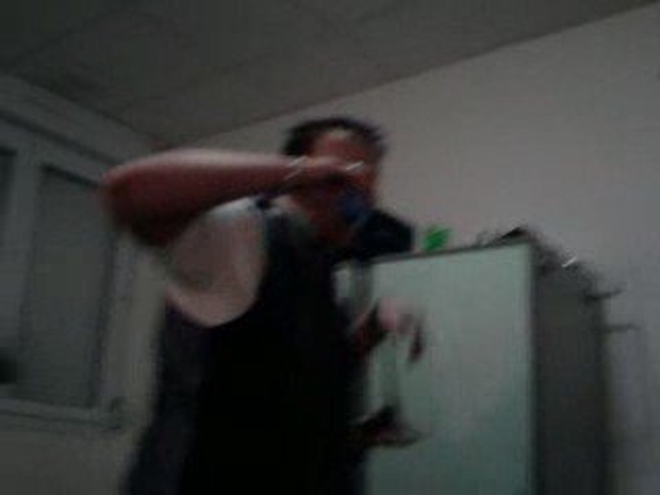 battle air guitare 107/108 part 2