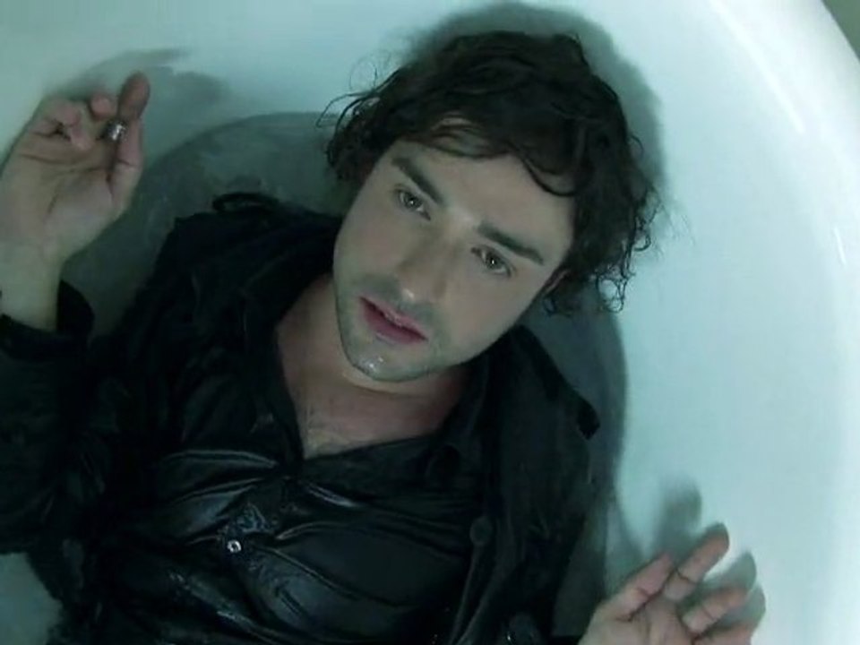 Arno Santamaria - "Demain" [Clip Officiel]