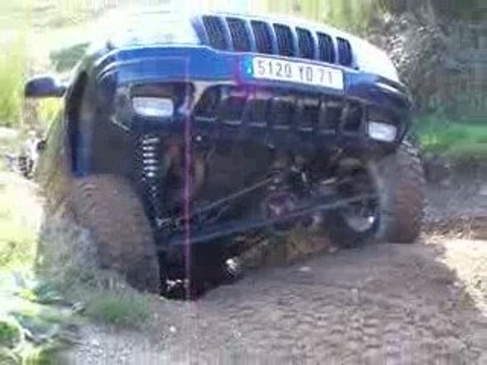 jeep WJ montée en croisement au ralenti