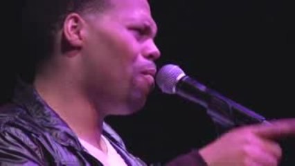 Eric Roberson Freestyle