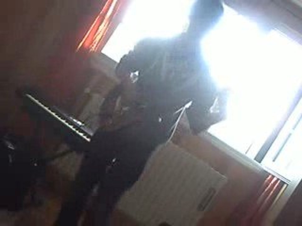 Ahldeban et Gverkonick-Holiday(Guitar/Bass Cover)