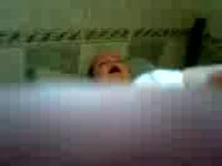 cris et répétitions à gogo