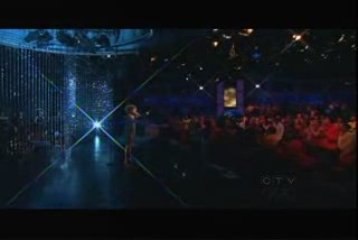 Whitney Houston I Didnt Know My Own Strength LIVE @ O Show