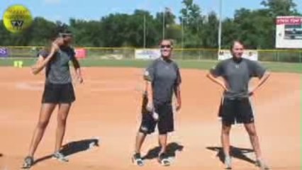 Episode 86 - Q & A With Cat, Caitlin, & Kelly