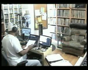 Pilots Sexting, Child Prostitution Rings, Pax Stereo Tv B'Da