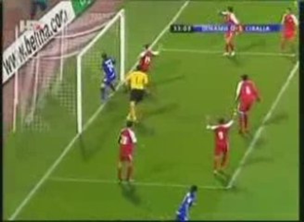 Worst football miss ever. Sivonjic missed unbeliveable!