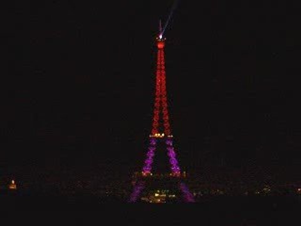 illumination de la tour eiffel