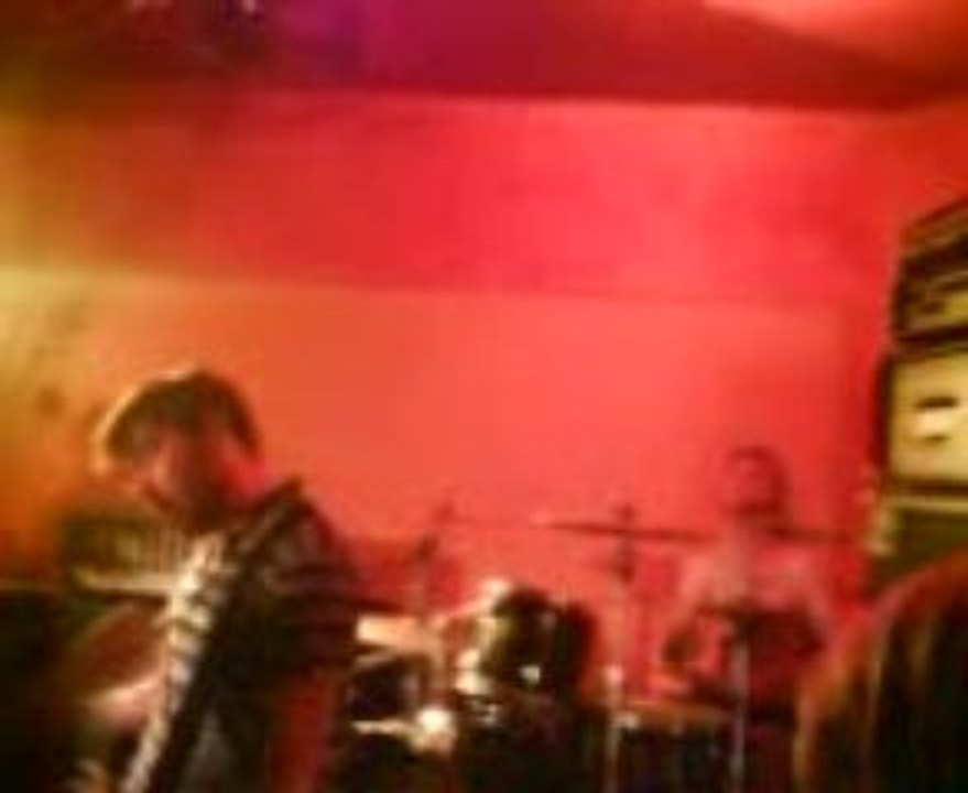 Guerilla Pouelle au Sésame le 27/10/09