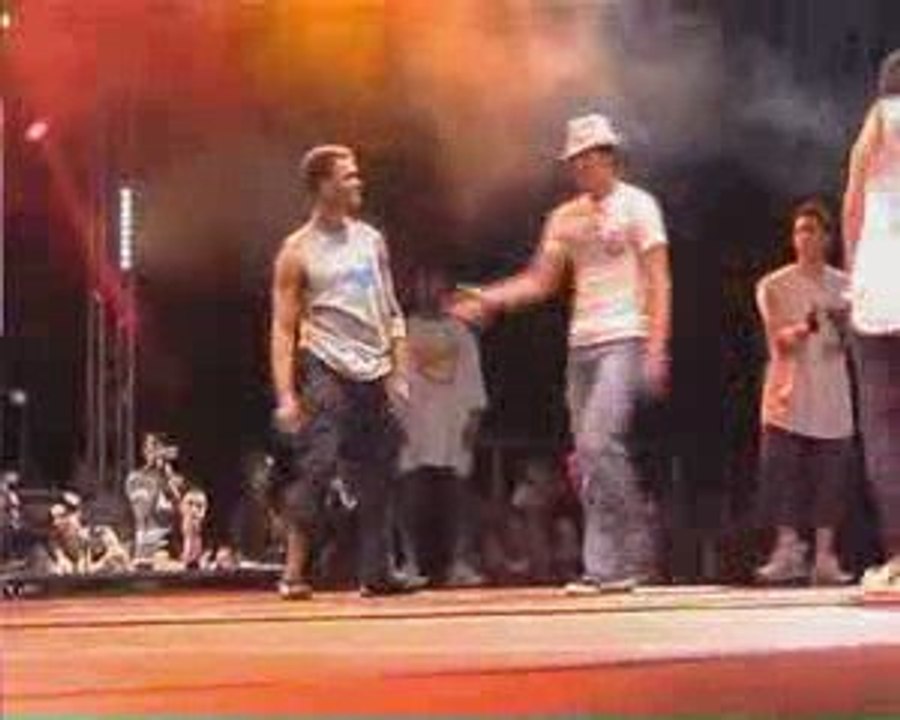 Battle breakdance Humanitaria Massy 2006 #9