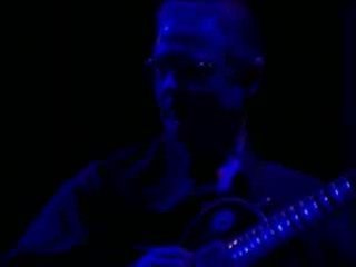 KING CRIMSON London 2000 P.12