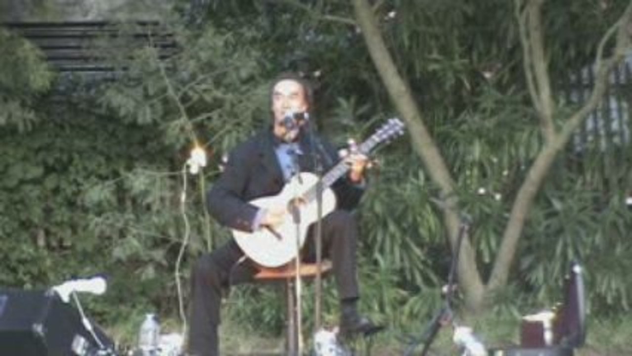 Freight train - played by Alric M - Live