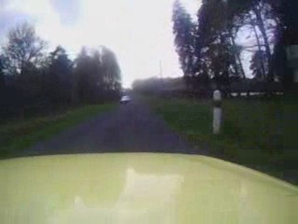 video voiture 406 coupé v6