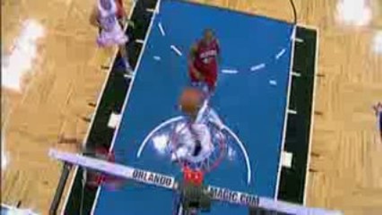 NBA Mickael Pietrus drives to the basket, gets fouled and si