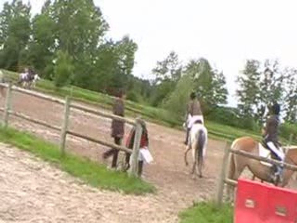 laurene et olga au c.e du chesnoy