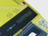 Italian AED defibrillator Powerheart G3 Plus user demo