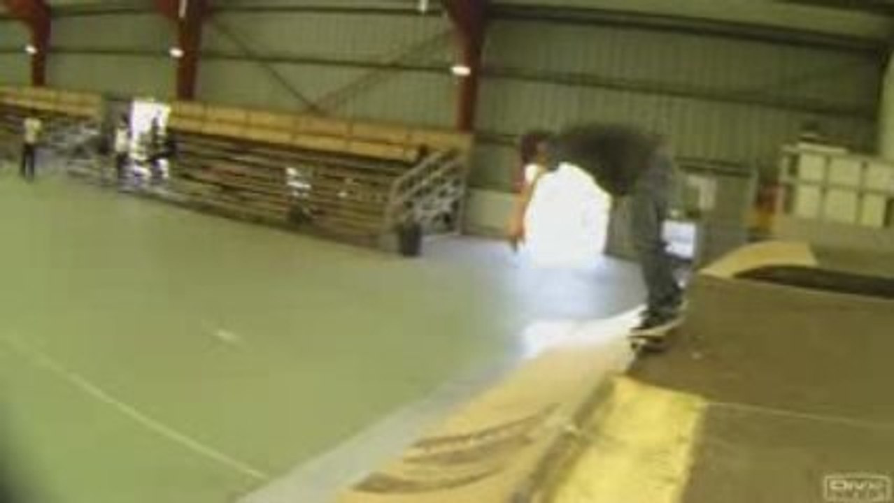 BROTHERS SKATEBOARDING COSA NOSTRA SKATE PARK