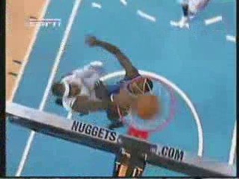 Carmelo Anthony Dunks on Paul Millsap! -Im Back-