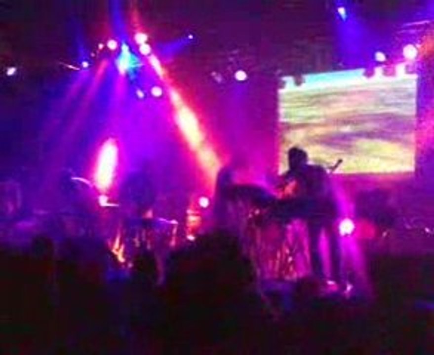 TURZI @ Elysées Montmartre