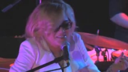 Melody Gardot :: Who Will Comfort Me (live)