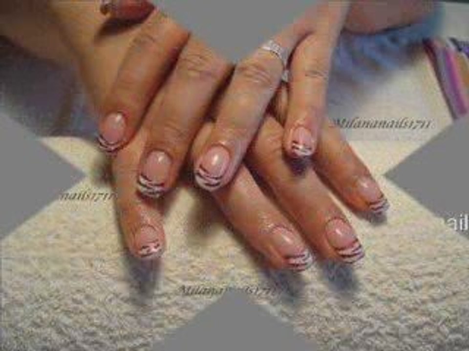 nail art bulle turquoise ongle