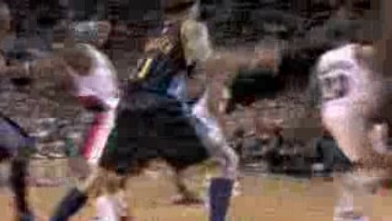 NBA Martell Webster Slam Over the Birdman