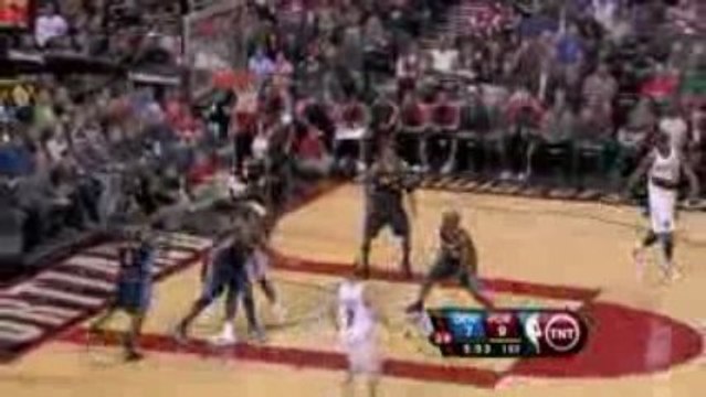 NBA Greg Oden slams Over Nene it home.