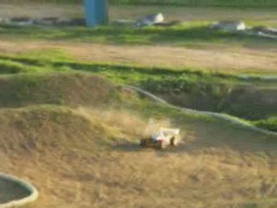 Mugen athlete 4x2 brushless