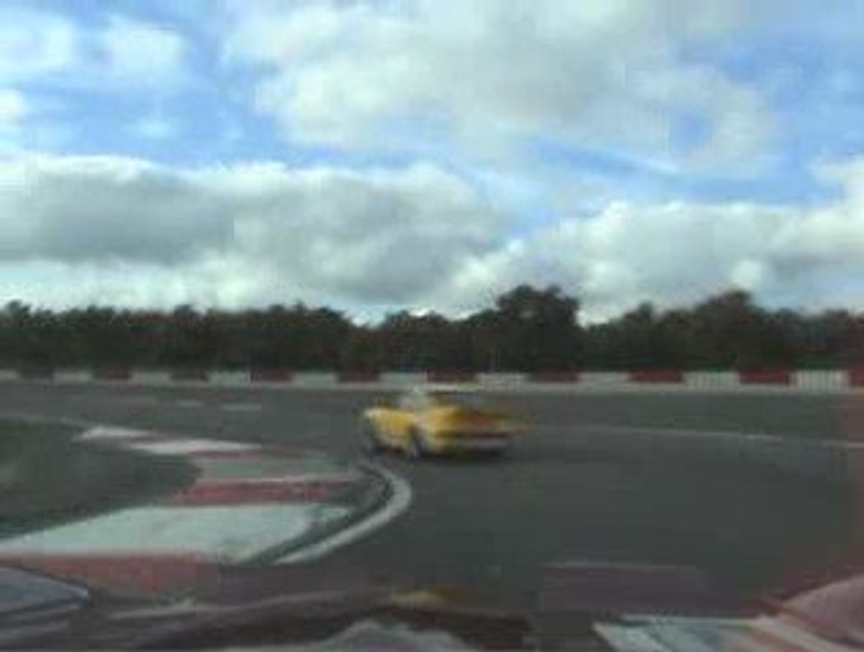 Corvette circuit dijon prenois 2