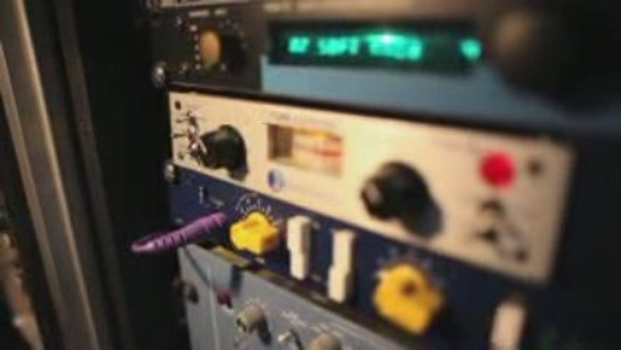 studio 1