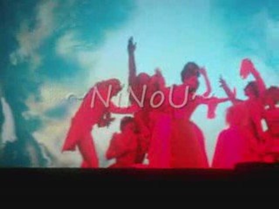 Six pieds sous terre