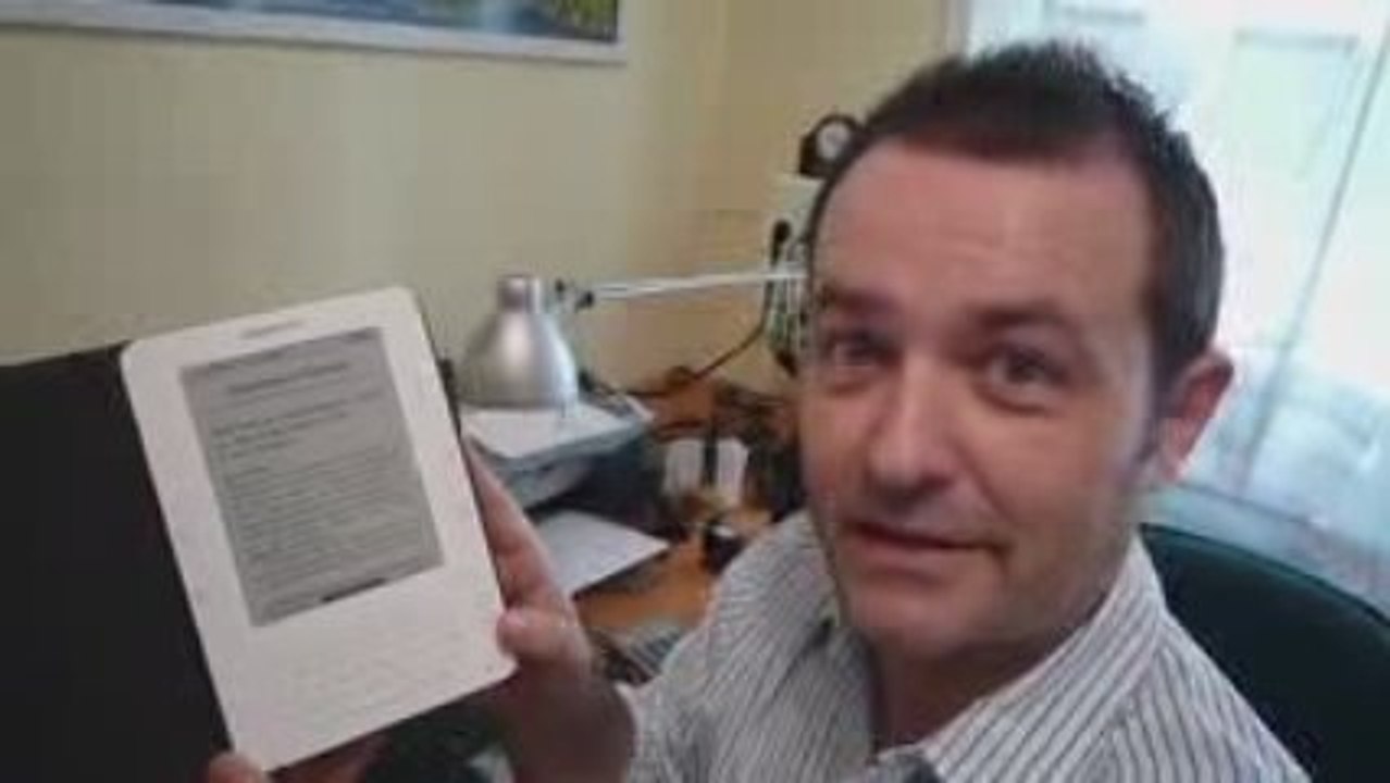 Kindle: lector de libros electrónico y suscripción a El País