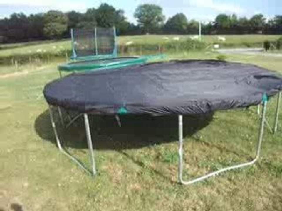 Bache pour trampoline