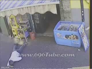 How an assassin of the Italian Mafia kill ? That!