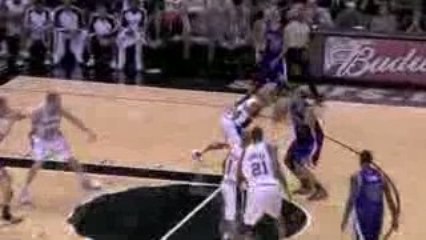 NBA Desmond Mason goes up and over everybody to throw this o