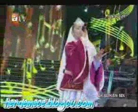 Aycan Çelik - Sen Gelmez Oldun