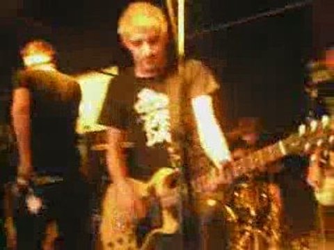 01 - GxP (& Charly Fiasco) - les poules ont des dents à LL