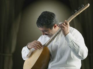 ERDAL ERZİNCAN - ÇİÇEKLER EKİLİYOR