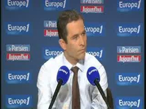 Taxe professionnelle : Hamon dénonce une mauvaise réforme