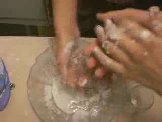 Explications (ou pas !) de l'expérience Maizena..