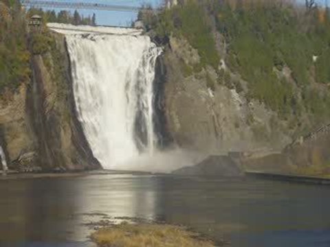 CHUTE DU MONTMORENCY QUEBEC