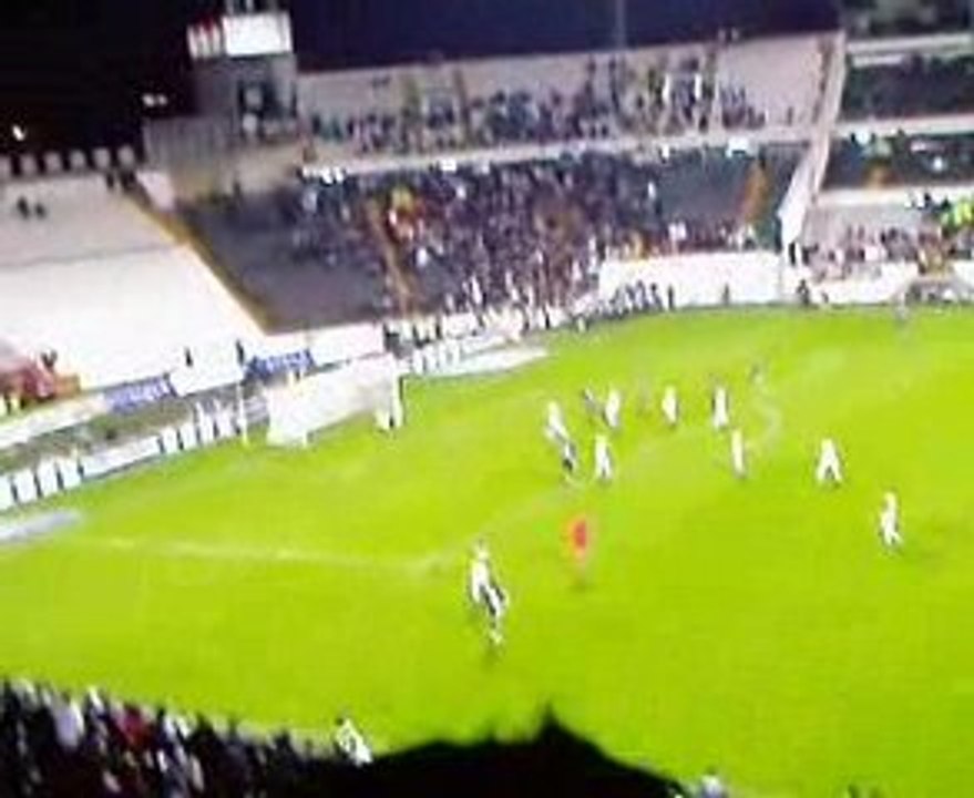 Besiktas ankaragucu tribunden gol dk16 ve yagmurlu bir gunde