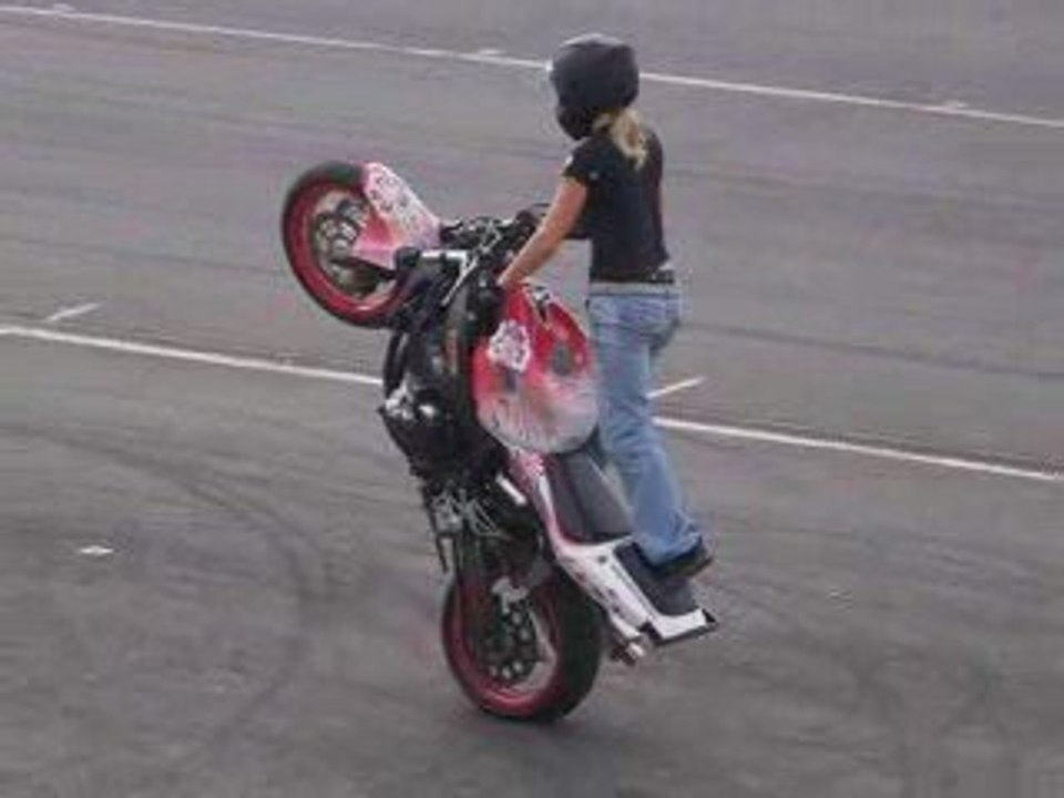 Stunt albi NOV 2009