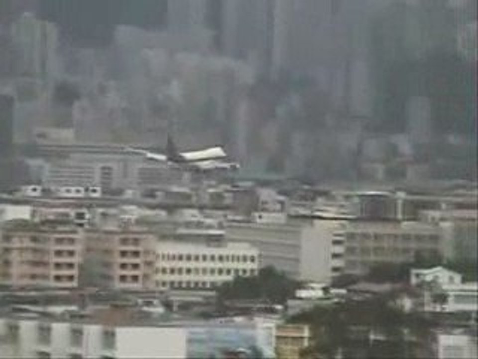 Hong Kong Kai Tak Airport (1925 - 1998)