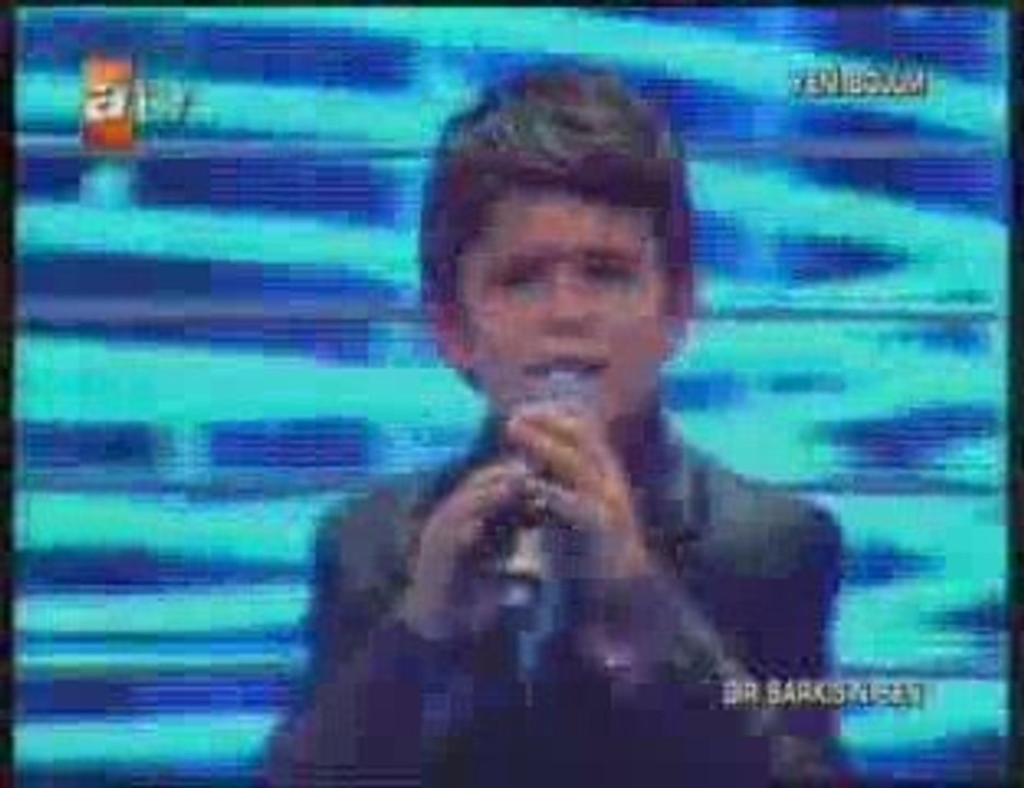 Mehmet Daş Mavi Mavi Bir Şarkısın Sen