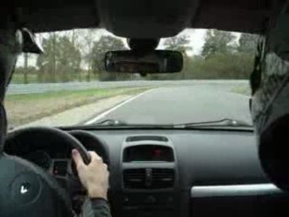 Lohéac le 1er novembre. 2e cession. Piste humide