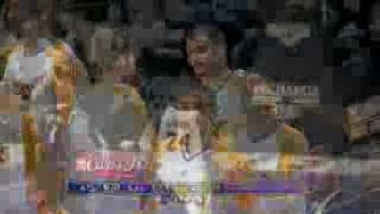 NBA Kobe Bryant hits Andrew Bynum with a fancy behind-the-ba