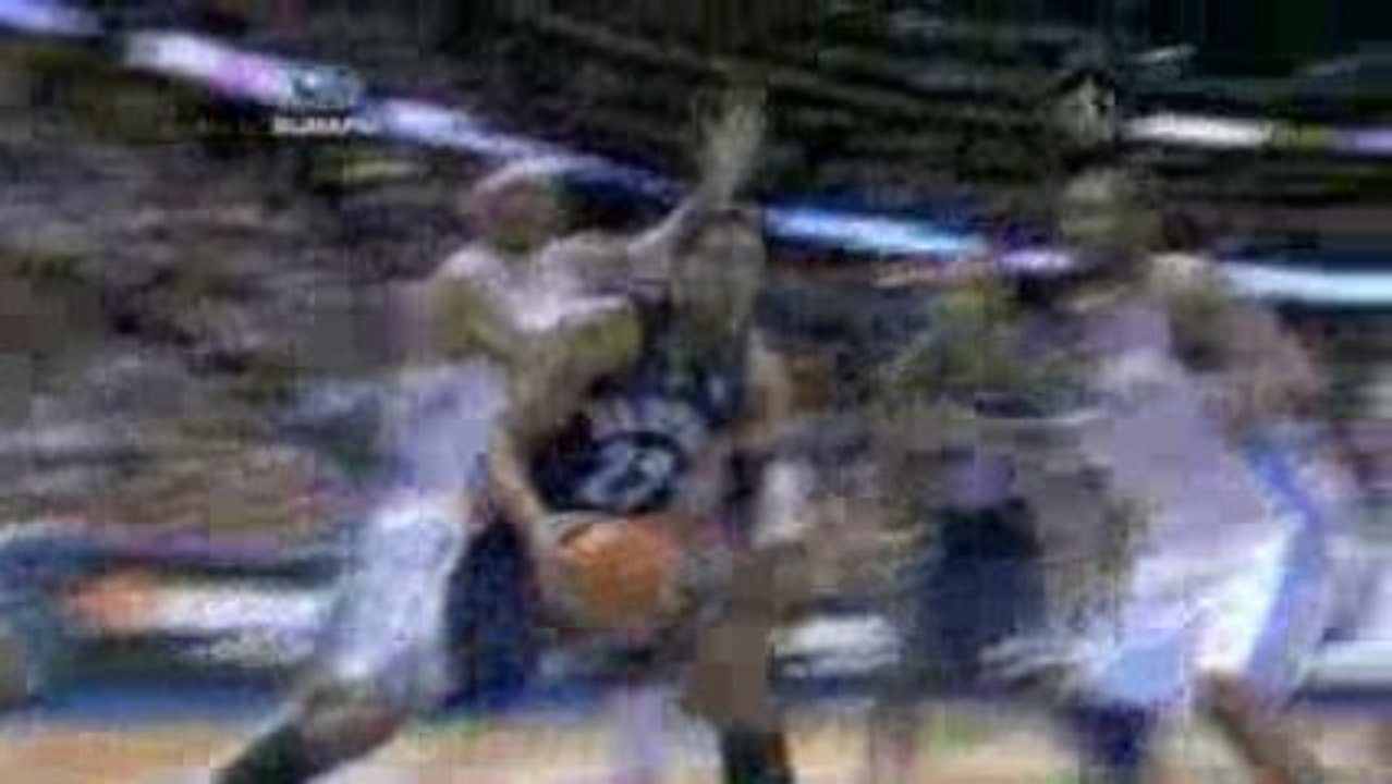 NBA Rudy Gay goes baseline, hits the left-handed layup and g