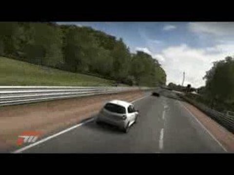 Clio CEROC Vs Ferrari