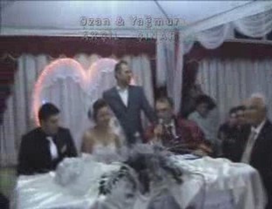 yağmur ve ozan'ın nikah töreni